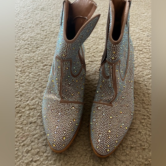 Sparkle ankle boots. Size 5. - Picture 2 of 5